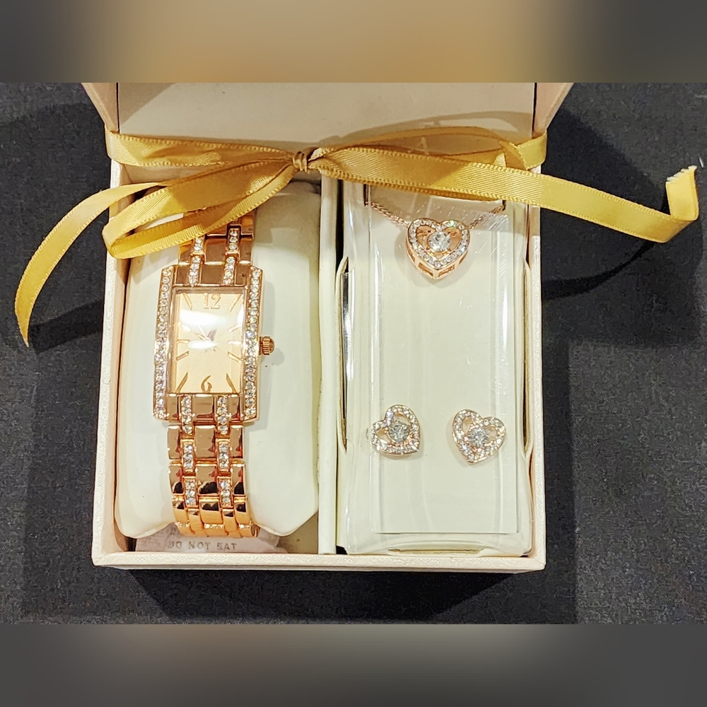 NWOT | ELLEN TRACY | Rose Gold Bracelet and Earring Set - Picture 2 of 5